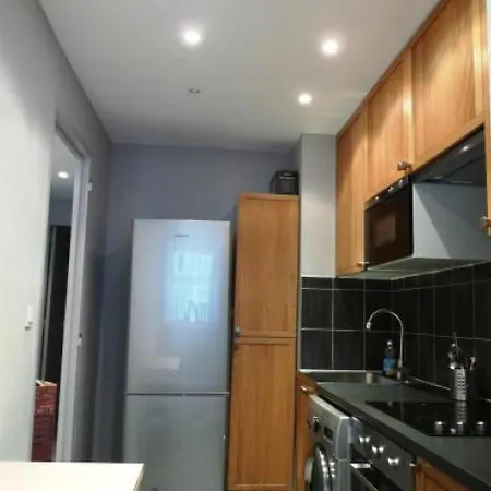 Sleeps 5 Wifi T692736 Cannes