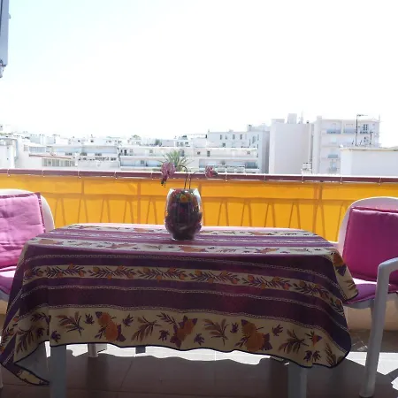 Apartmán Sleeps 5 Wifi T692736
